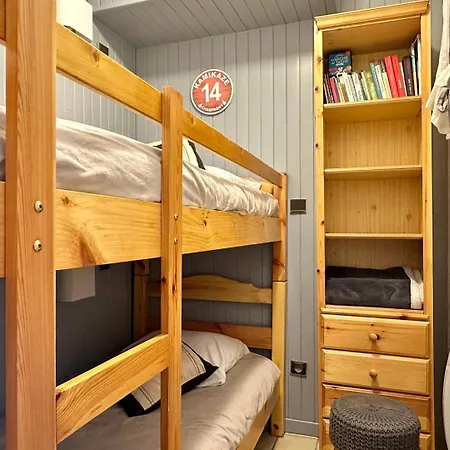 Le Levasset Vue Montagne Proche Pistes