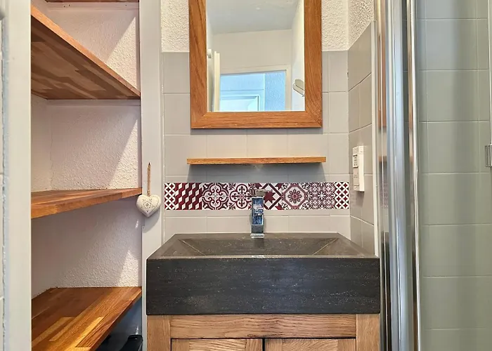 Le Levasset Vue Montagne Proche Pistes