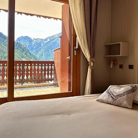 Le Levasset Vue Montagne Proche Pistes *