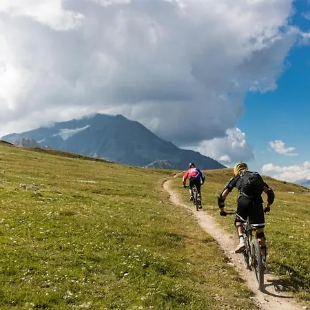 Le Levasset Vue Montagne Proche Pistes Apartment